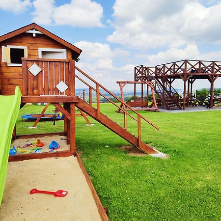Wichrowe Wzgórze Casa de hóspedes Krajno Pierwsze Exterior foto