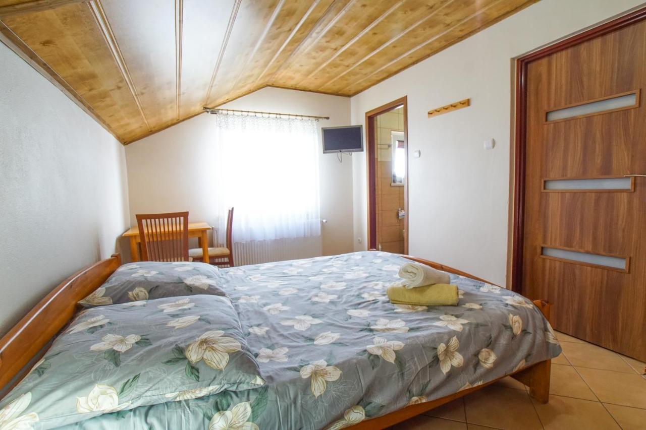 Wichrowe Wzgórze Casa de hóspedes Krajno Pierwsze Exterior foto