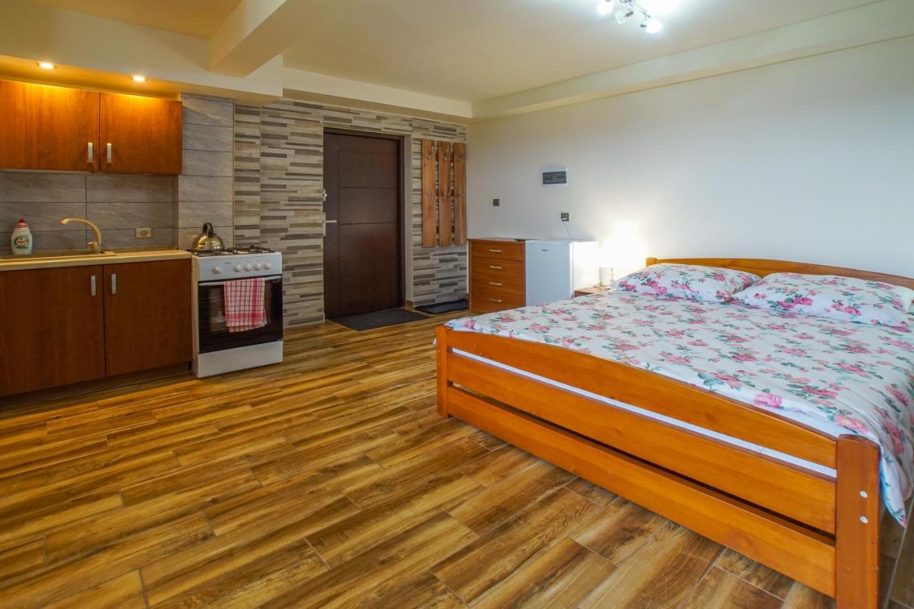Wichrowe Wzgórze Casa de hóspedes Krajno Pierwsze Exterior foto