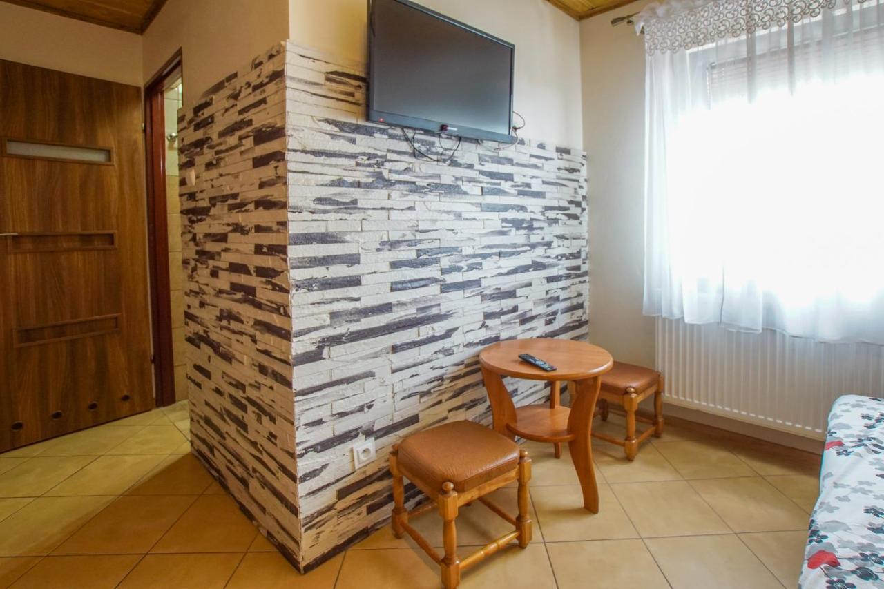 Wichrowe Wzgórze Casa de hóspedes Krajno Pierwsze Exterior foto