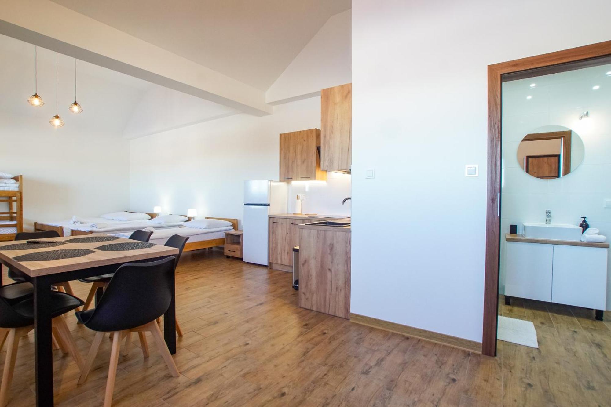Wichrowe Wzgórze Casa de hóspedes Krajno Pierwsze Exterior foto