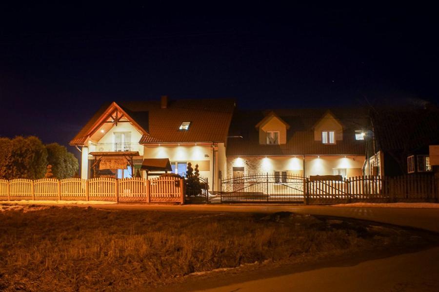 Wichrowe Wzgórze Casa de hóspedes Krajno Pierwsze Exterior foto